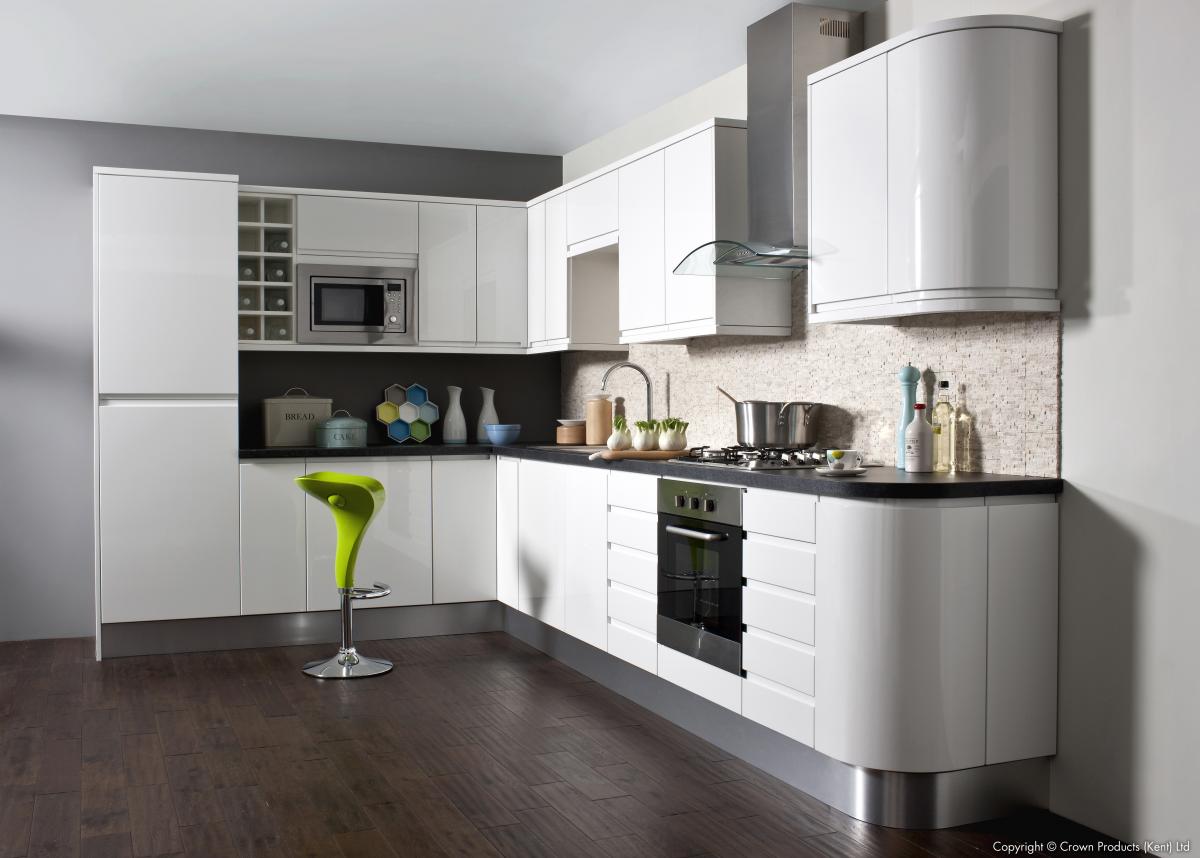 LIFESTYLE Nova J White